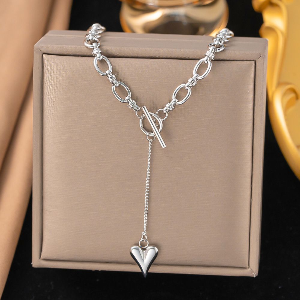 New Stainless Steel OT Buckle Heart Pendant Tassel Collarbone Chain Niche Luxury High-end Fashion Accessory_ipsvogv.com