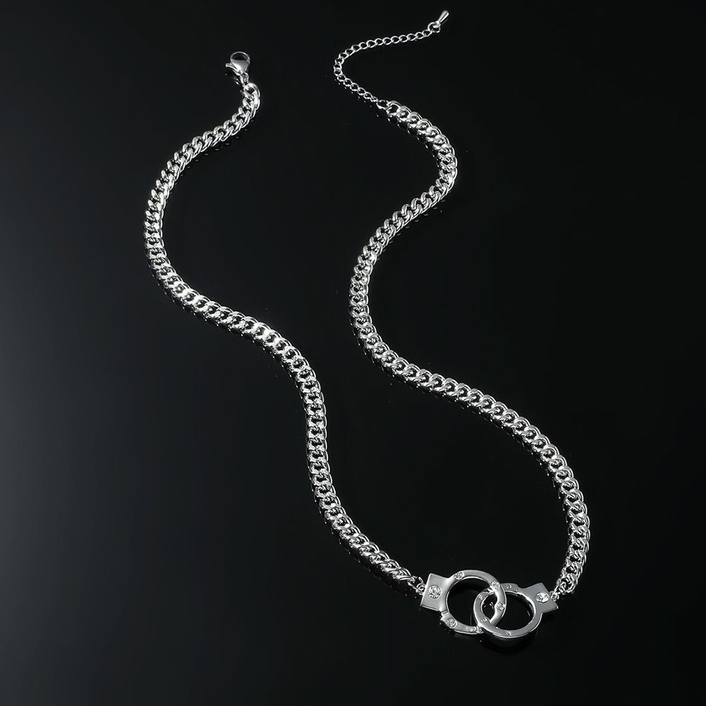 New personalized handcuffs hip-hop pendant fashion necklace_ipsvogv.com