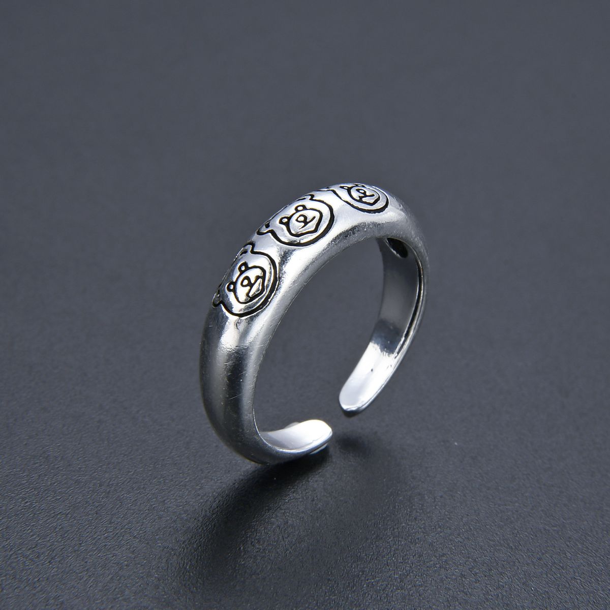 Women’s Jewelry Set Fashion Version Of Simple Personality Three Little Bear Rings Cute Sweet Retro Old Temperament Small Fresh Ring Hand Jewelry_ipsvogv.com
