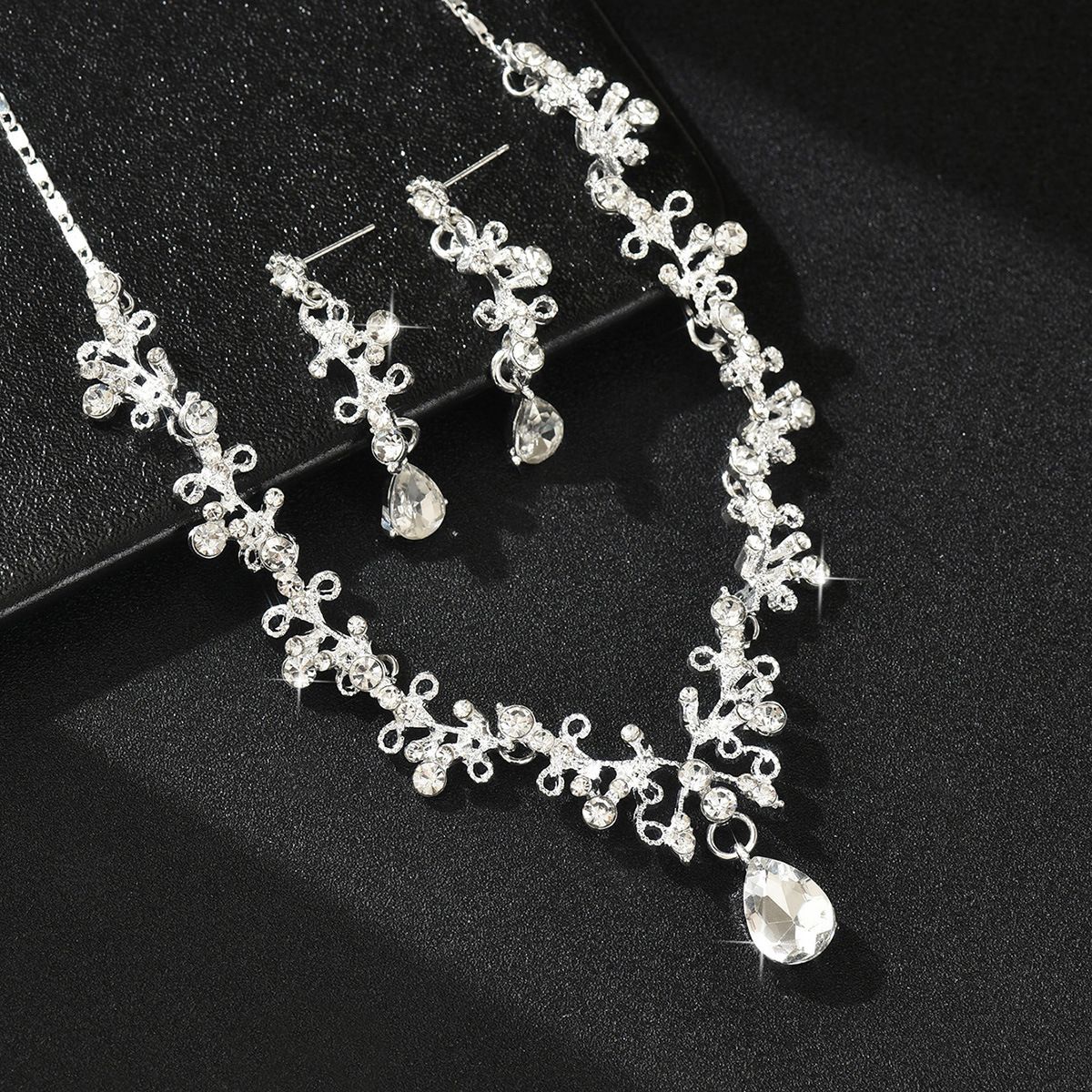 Professional Pearl Earrings, Necklace, Bracelet, Three Piece For Women's Jewelry Set_ipsvogv.com