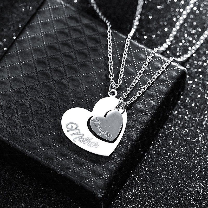 hot selling heart shaped stainless steel necklace motherdaughter Mother's Day engraved pendant necklace_ipsvogv.com
