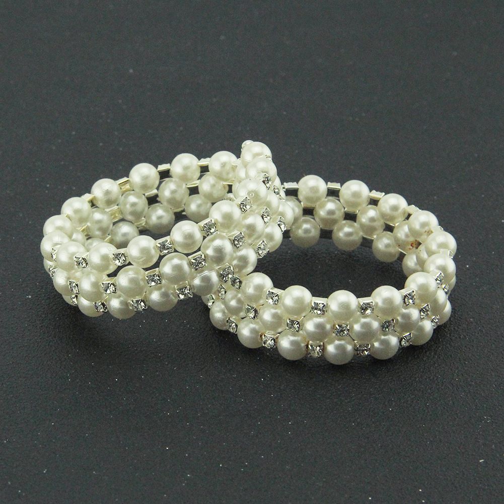 Korean version of fashionable versatile personalized diamond inlaid pearl three-layer spiral wide bracelet and bracelet,_ipsvogv.com