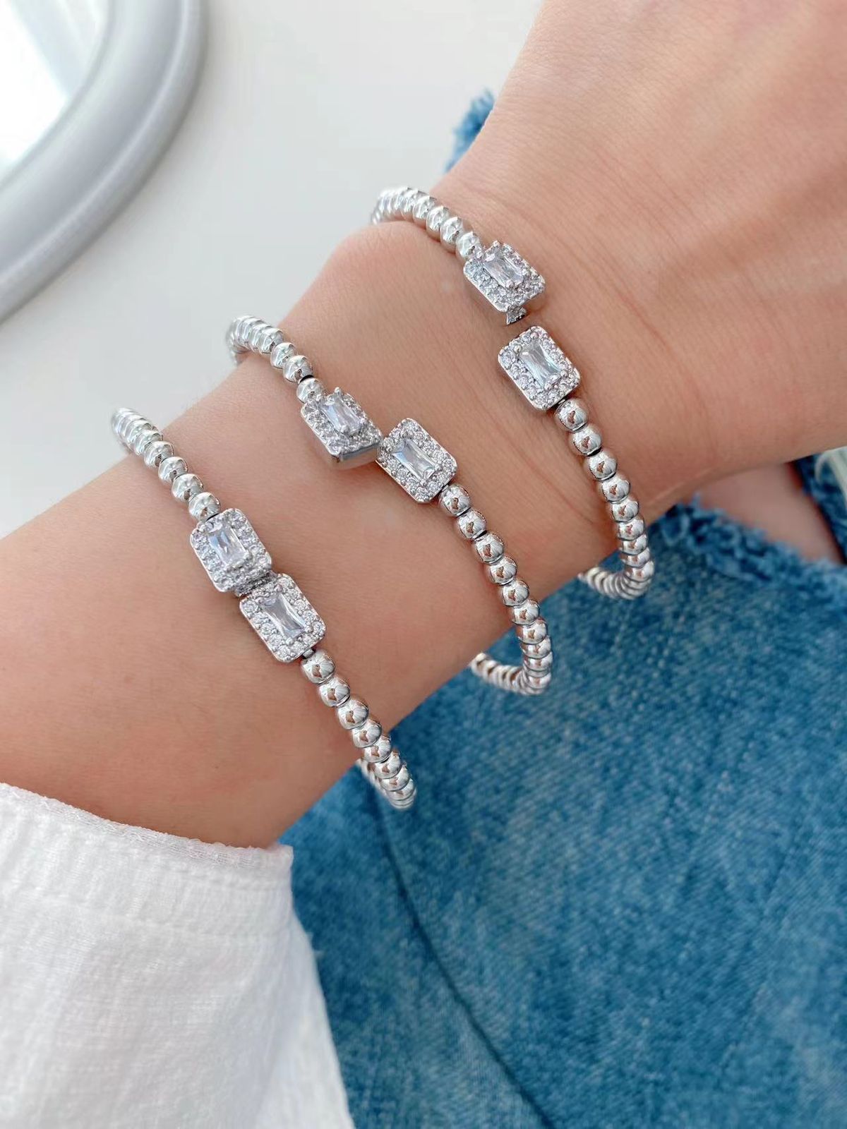 Women’s Jewelry Set Fashion Bangles Bracelet Loose Beads Jewelry_ipsvogv.com