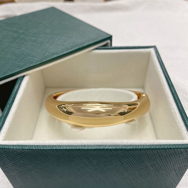 Open Non Fading Gold Personality High Grade Alloy Ladies Bracelets Hand Jewelry_ipsvogv.com