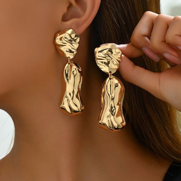 Geometric New Fashion OL Pleated Female Earrings Versatile Niche Special Shaped Metal Design Earrings Wholesale Earrings_ipsvogv.com