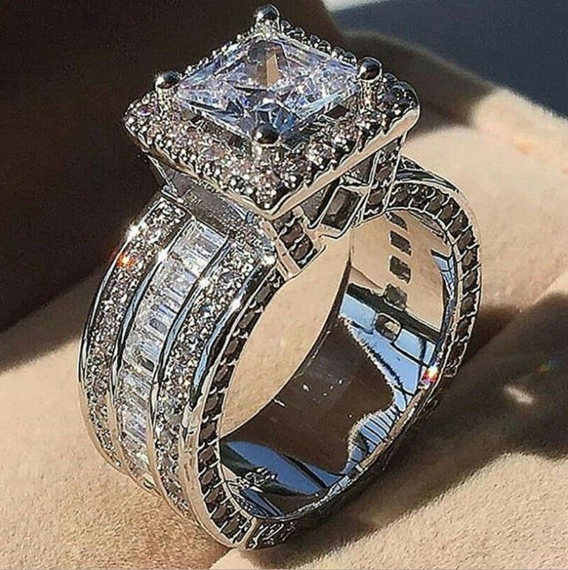 Alloy electroplating inlaid square zircon ring popular hand jewelry_ipsvogv.com