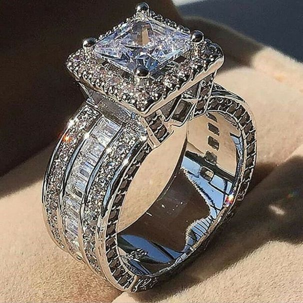 Alloy electroplating inlaid square zircon ring popular hand jewelry_ipsvogv.com