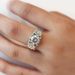 Cao Shi's Little Daisy Flower Single For Women's Fresh Countryside Light Luxury Ring Four Claws Inlaid With Zircon_ipsvogv.com