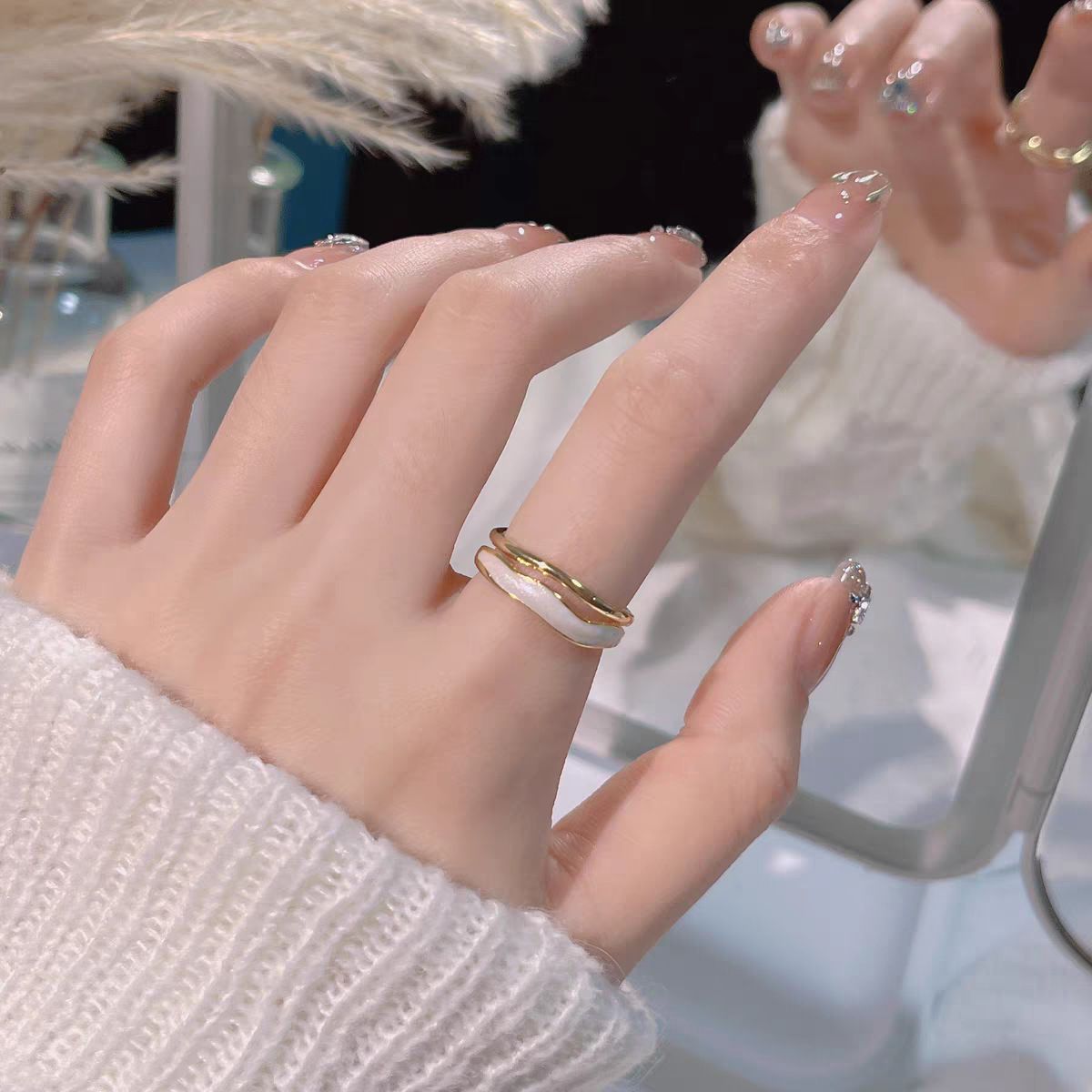 French Trend, Minimalist Style, Double-layer Women's Fashion Temperament, Geometric Irregular Opening, Index Finger_ipsvogv.com