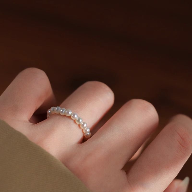 Korean Version French Style Small Fragrance Elastic Rope Pearl Niche Design Fashionable And Versatile Hand Accessories_ipsvogv.com