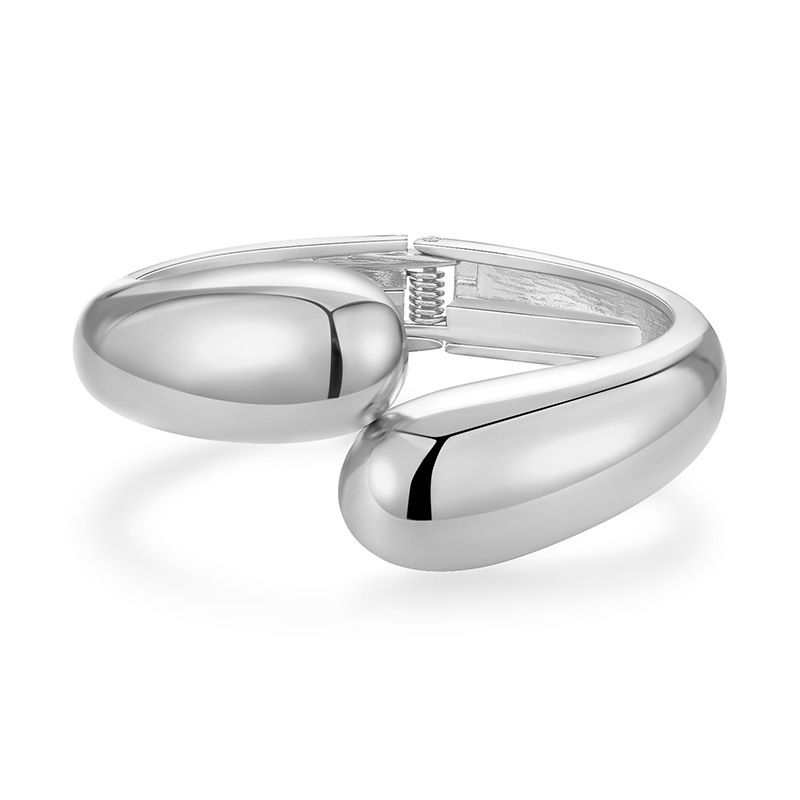 New Heavy Industry Personalized With Asymmetric Double Head Design For A Cool Style Bracelet_ipsvogv.com