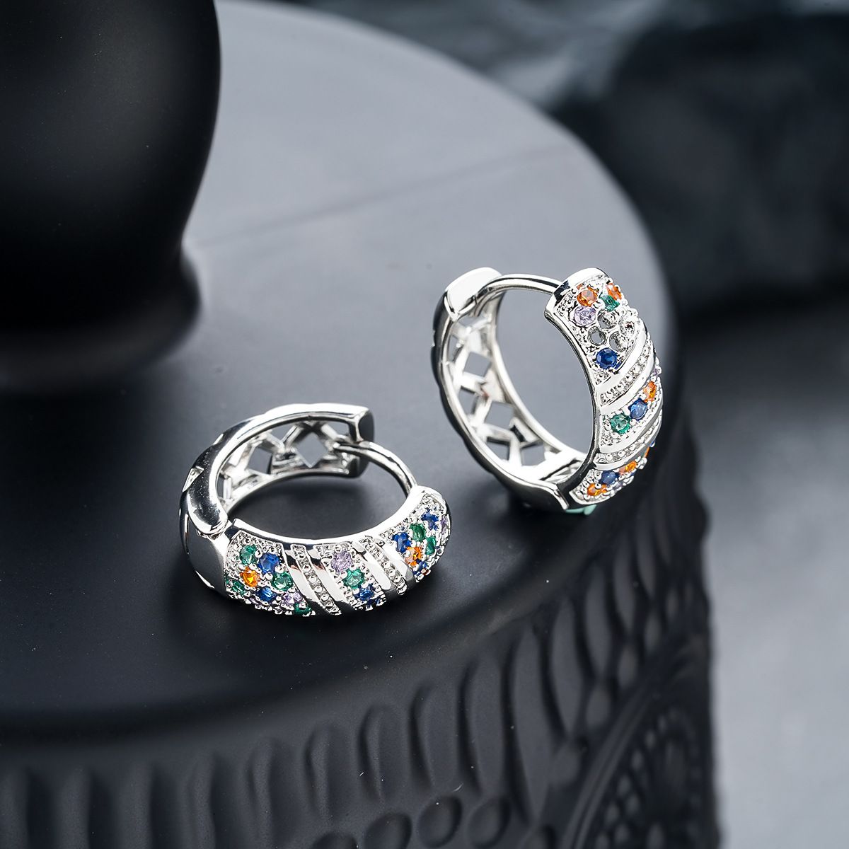 Colorful Zircon Men, Fashionable Design, Light Luxury, Full Diamond Earrings, Buckle For Women, High-end, Versatile_ipsvogv.com