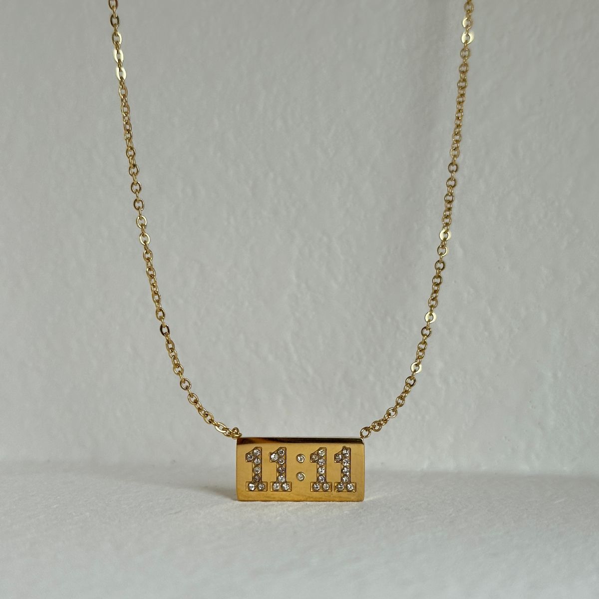 Spot Retro Gold Plated Titanium Steel Square Digital 11 Clock Pendant Necklace_ipsvogv.com