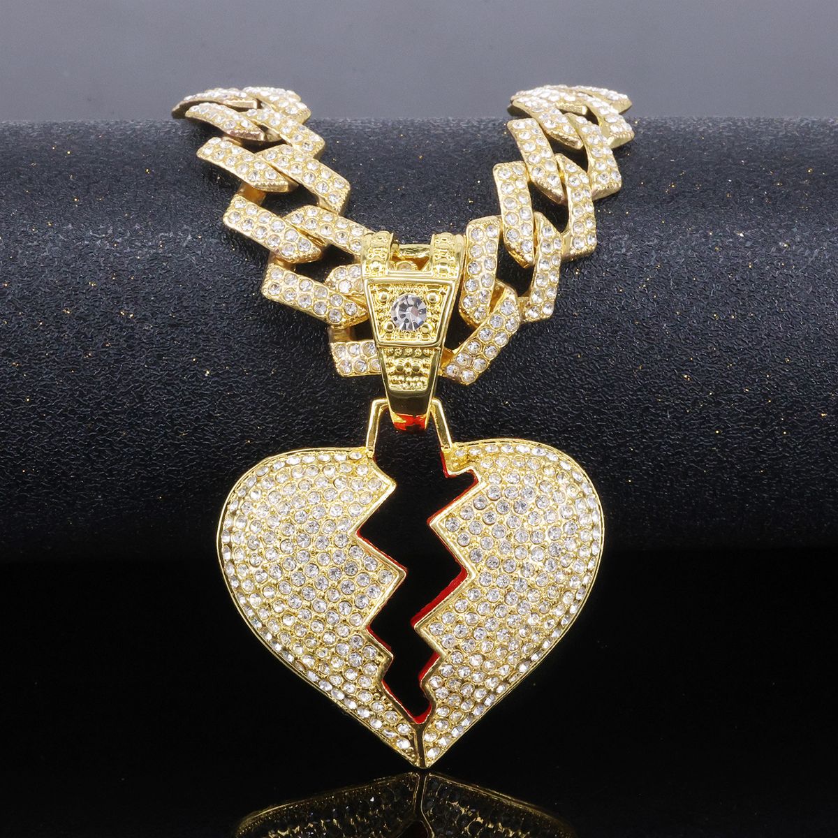 Women’s Jewelry Set Fashion Hip Hop Personality Broken Heart Full Diamond Pendant Necklace HIPHOP Street Dance Accessories Cuban Necklace_ipsvogv.com
