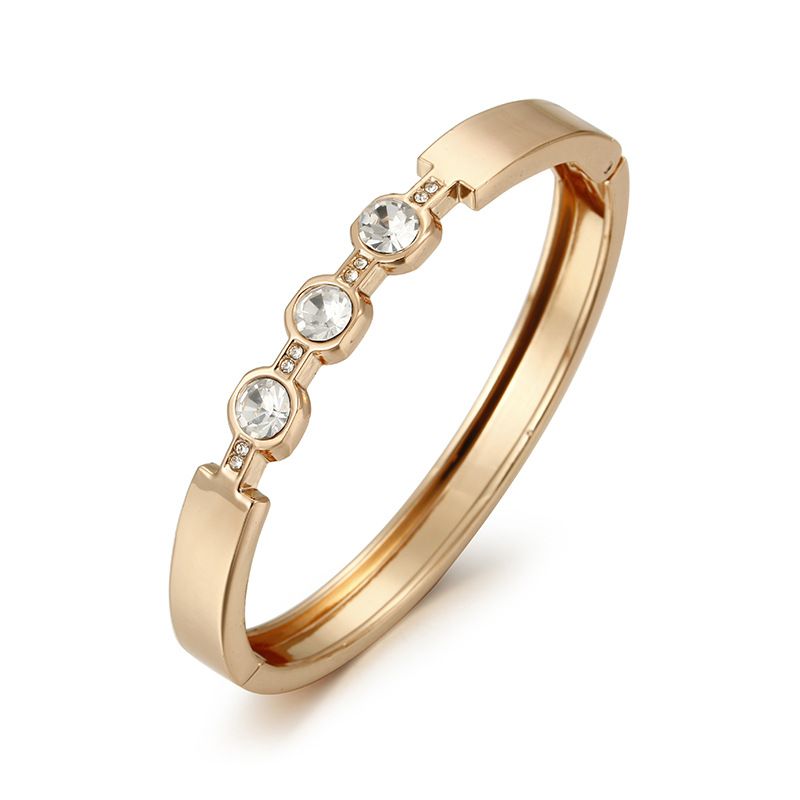Titanium Steel Non Fading Diamond Bracelet For Women Light Luxury Niche High End Accessories Ins Trend Simple Versatile Temperament Bracelet_ipsvogv.com