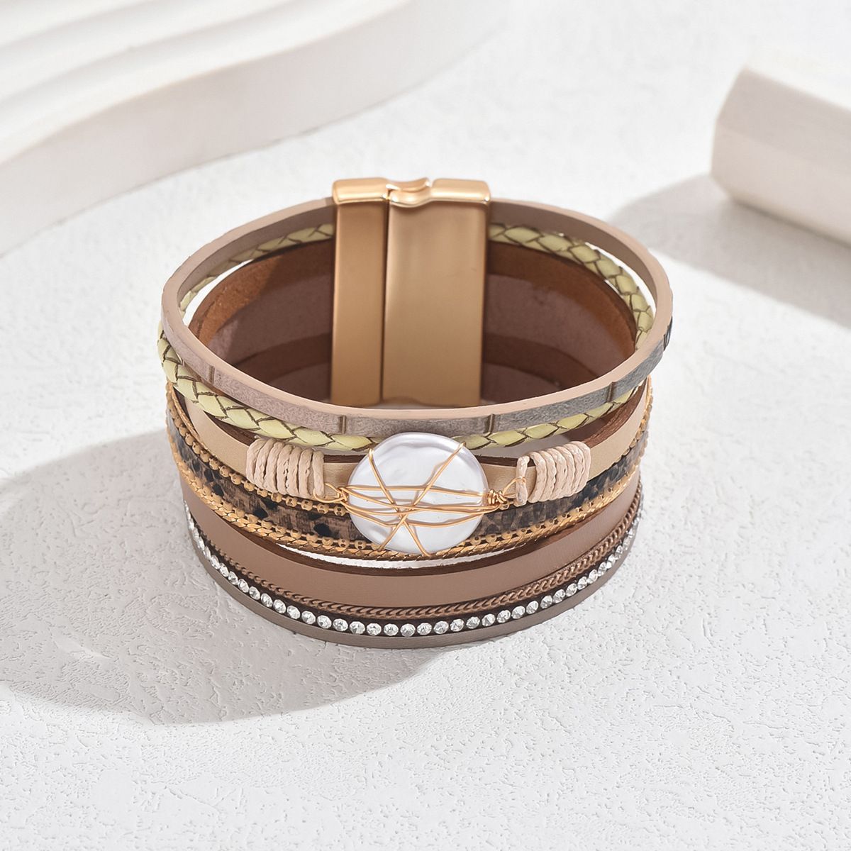 Ins Geometric Fashion Commuter American Style Women's Simple and niche Multi layer Design Mother of Pearl Bracelet_ipsvogv.com