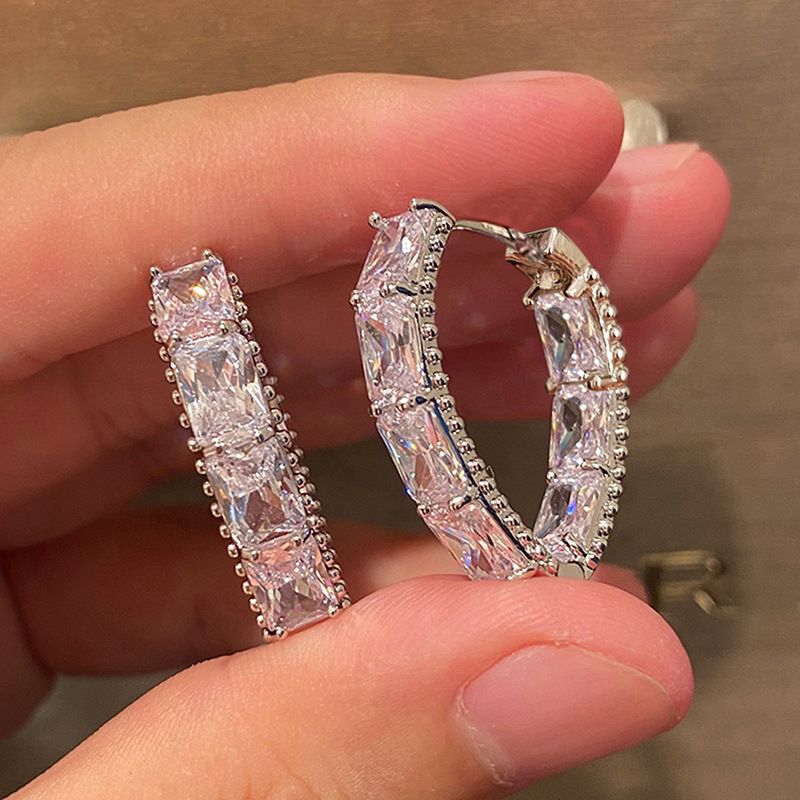 Cao Shi's Circular Ear Ring Women's Inlaid Zircon Geometric Temperament Dress Matching Jewelry_ipsvogv.com