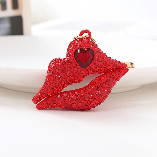 European And American Style New Lip Spray Paint Car Keychain Pendant Metal Inlaid Diamond Bag Pendant_ipsvogv.com