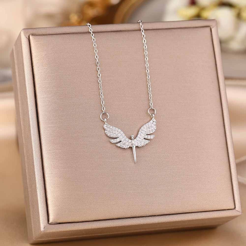 Titanium Steel Necklace With Zirconium Angel Wings For Women, Light Luxury Design, Collarbone Chain Accessories That Do_ipsvogv.com