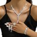 Women’s Jewelry Set Fashion Hot Selling Twisted Tassel Necklace Earrings Bracelet Three Piece Set Fashionable And Luxurious Atmospheric Bright Set_ipsvogv.com