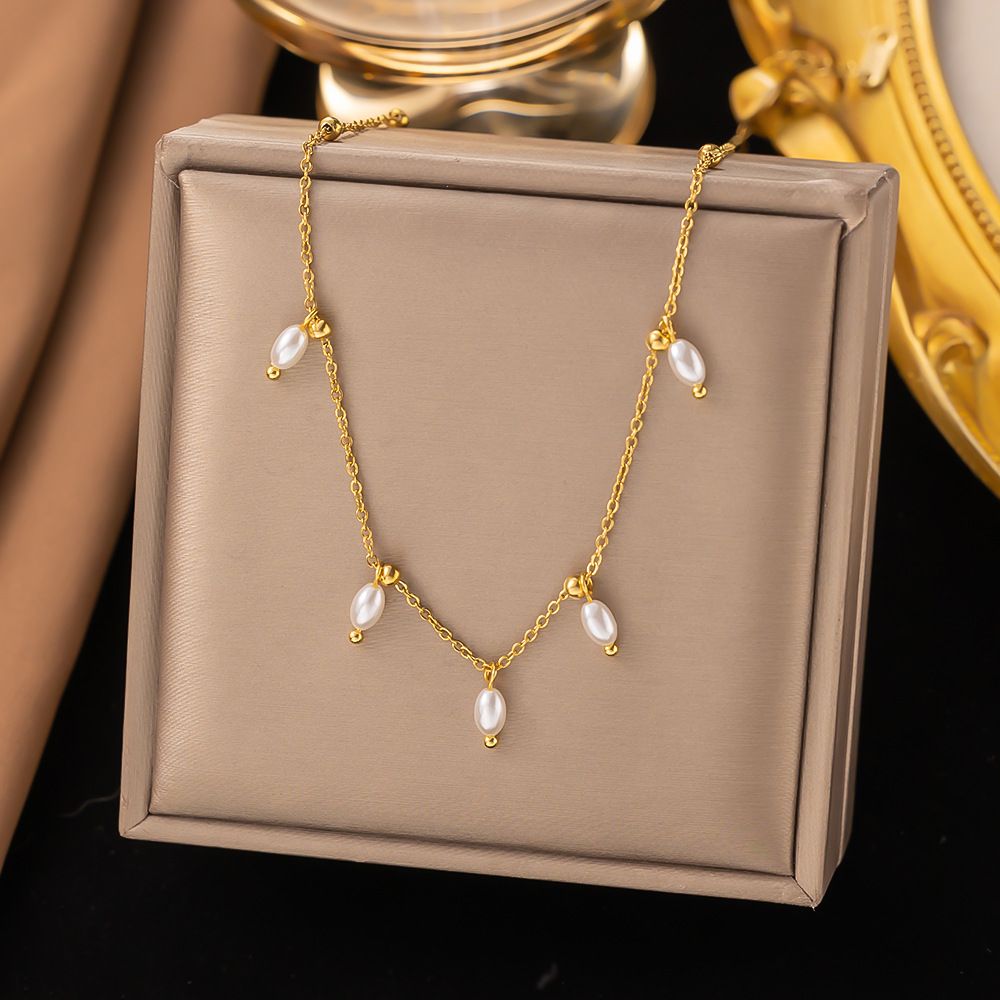 New Stainless Freshwater Pearl Titanium Steel Non Fading Necklace For Women With Personalized Design And High-end Feel,_ipsvogv.com