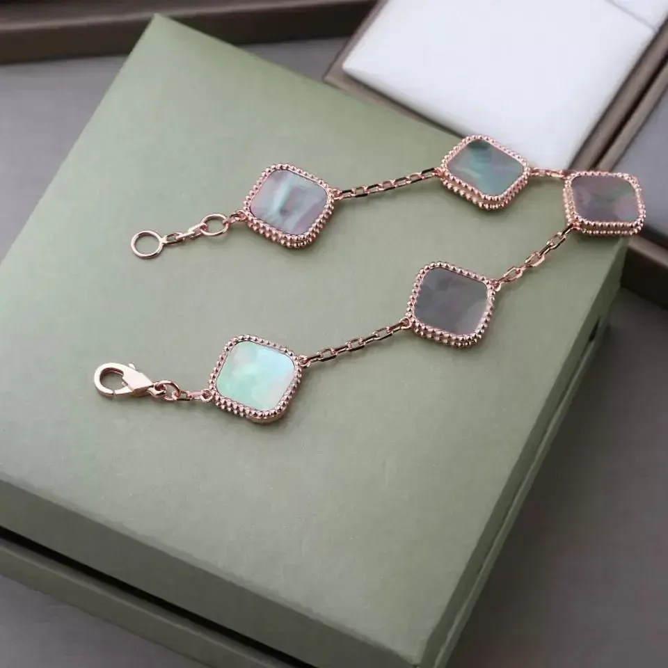 Bracelet Sier Red Love Women Vanclef Necklace Designer Charm Bracelets 4/Four-Leaf-Clover Rose Gold Ladybug Cherry_ipsvogv.com