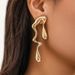 Exaggerated Asymmetric High-end Irregular Gold-plated Liquid Earrings_ipsvogv.com
