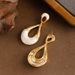 Fashionable Atmospheric Diamond Inlaid Enamel Geometric For Women With Elegant Temperament And High-end Silver Needle_ipsvogv.com