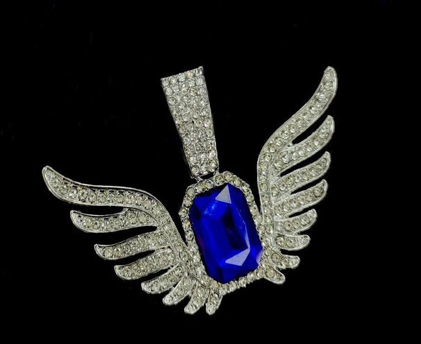 Minority Alloy Personality Blue Wing Pendant Diamond Hip-hop Necklace Jewelry Accessories For Men_ipsvogv.com
