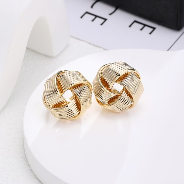 Women's Jewelry Earrings Silver Needle Twisted Stripes Metallic Personality Fashion Exaggerated High End Earrings_ipsvogv.com