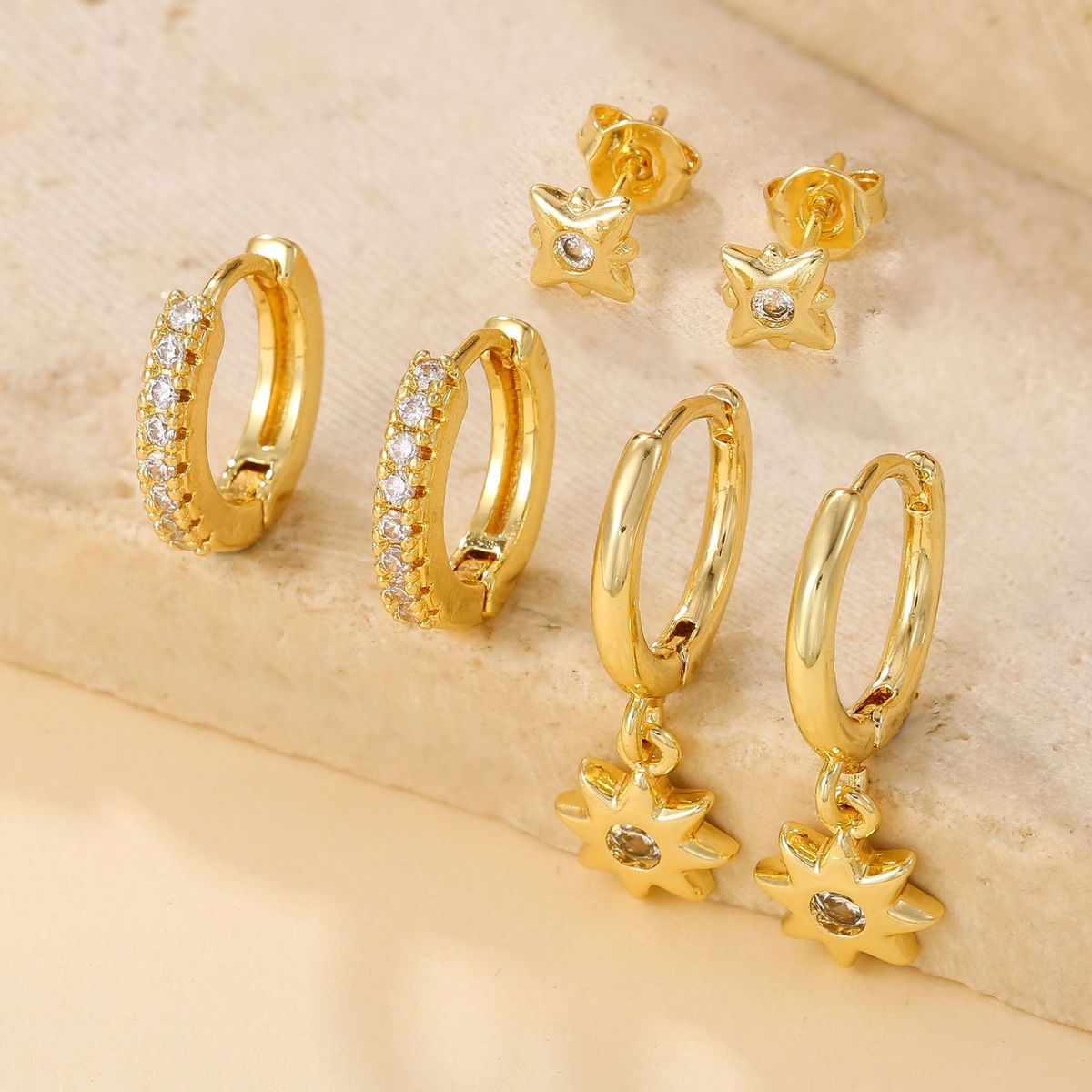 Women’s Jewelry Set Fashion Electroplated Copper Inlaid Zircon Teardrop Earrings Earrings Set Niche Design Two Wear C Shaped Ear Clip Earrings_ipsvogv.com