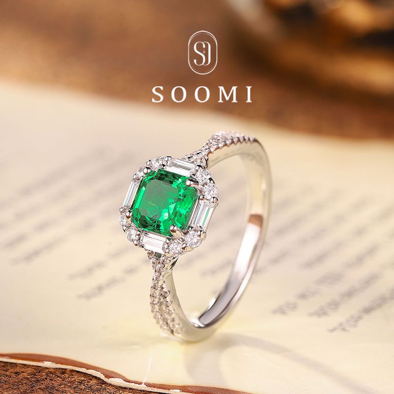 Emerald Zircon Female Niche Design Ring, 2025 New Light Luxury High-end Feeling, Index Finger Opening Ring_ipsvogv.com