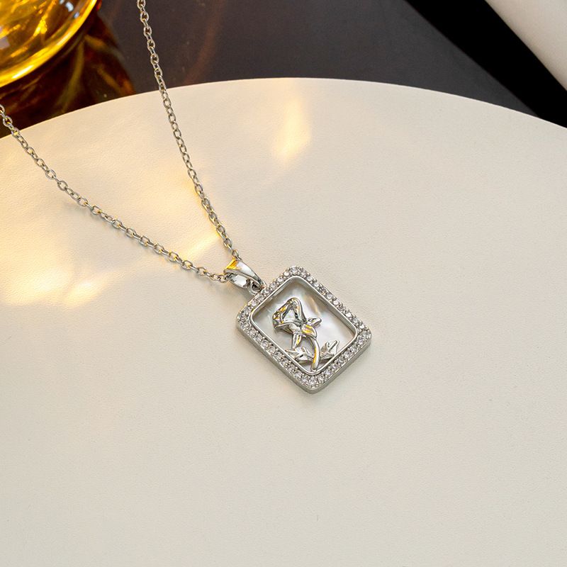 French titanium steel inlaid real fritillary rose necklace female personality fashion high sense niche exquisite clavicle chain fashion_ipsvogv.com