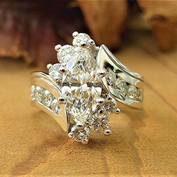 Cao Shi Jewelry Creative Horse Eye Shaped Zircon For Women's Niche Design Luxury Ring_ipsvogv.com