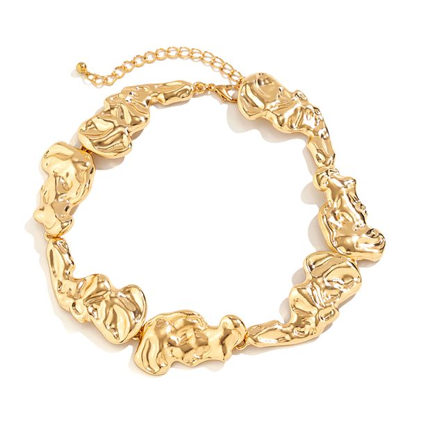 Irregular Special-shaped Metal Splicing Necklace Female, European And American Station Fashion Personality Niche Model Runway Catwalk Collarbone Chain_ipsvogv.com