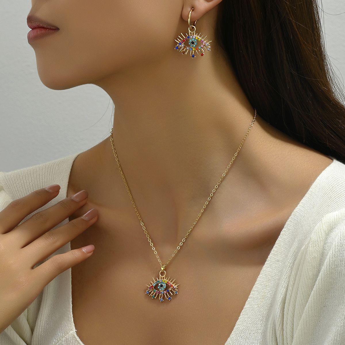 2024 New Angel's Eye Hip Hop Women's Earnail Necklace Set, niche diamond studded design, long collarbone chain_ipsvogv.com