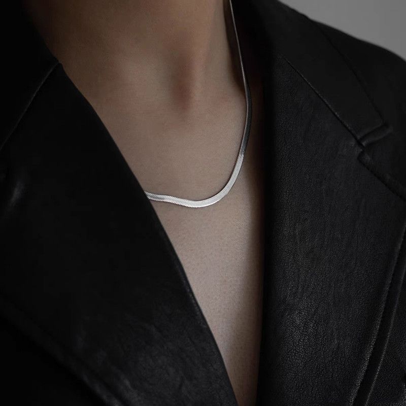 Niche High-end Texture Neutral Blade Snake Bone Necklace Plain Chain Summer Men's And Women's Ins Necklaces Do Not Fade_ipsvogv.com
