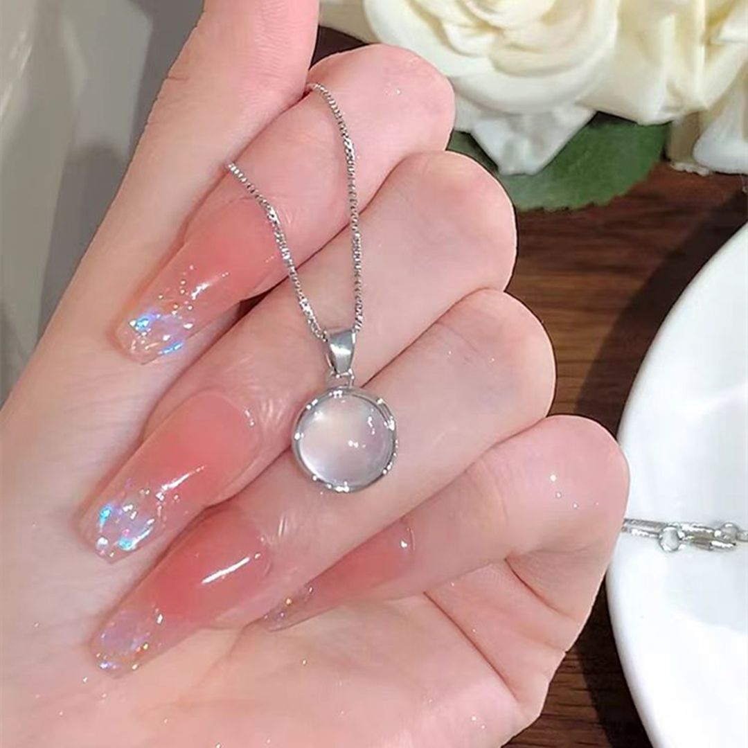 Pure Silver Minimalist White Jade Marrow Necklace Women, With Minimalist, Niche, And High-end Temperament. The New_ipsvogv.com