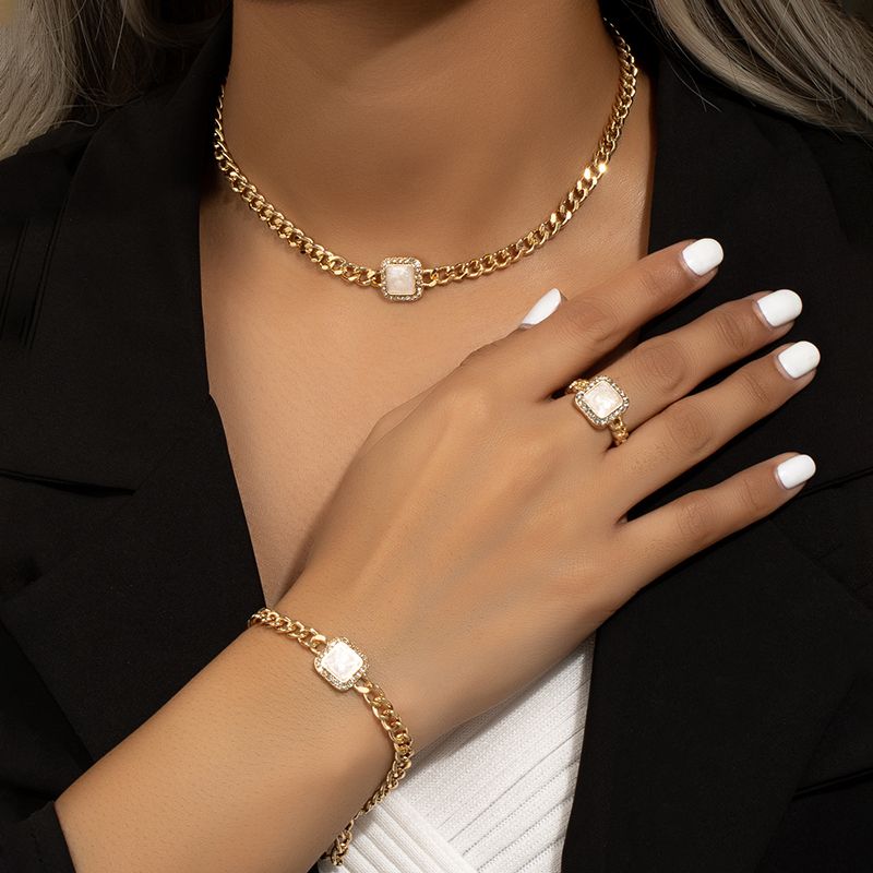 Luxurious Shiny Square Ferroalloy Plating Inlay Rhinestones 14k Gold Plated Women's Rings Bracelets Necklace_ipsvogv.com