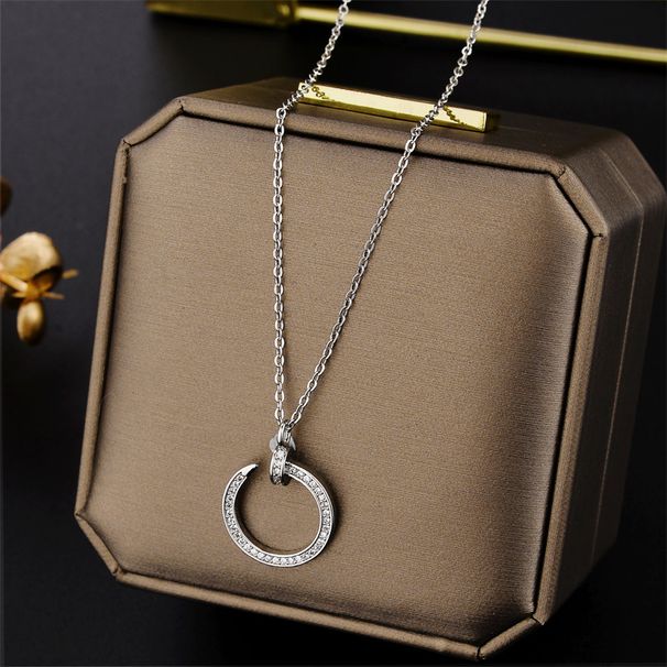 Rose gold inlaid necklace with full diamond nails, luxurious and simple fashion curved nail pendant, collarbone chain_ipsvogv.com