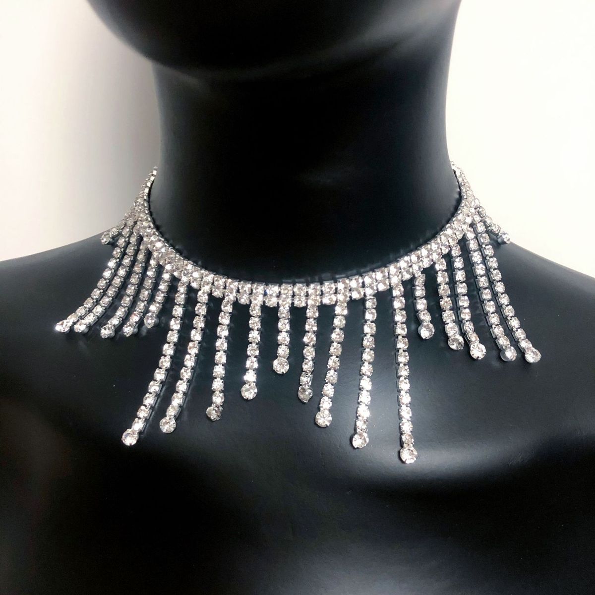 Fashion ladies tassel full diamond necklace niche light luxury temperament necklace niche creative new clavicle necklace for women_ipsvogv.com