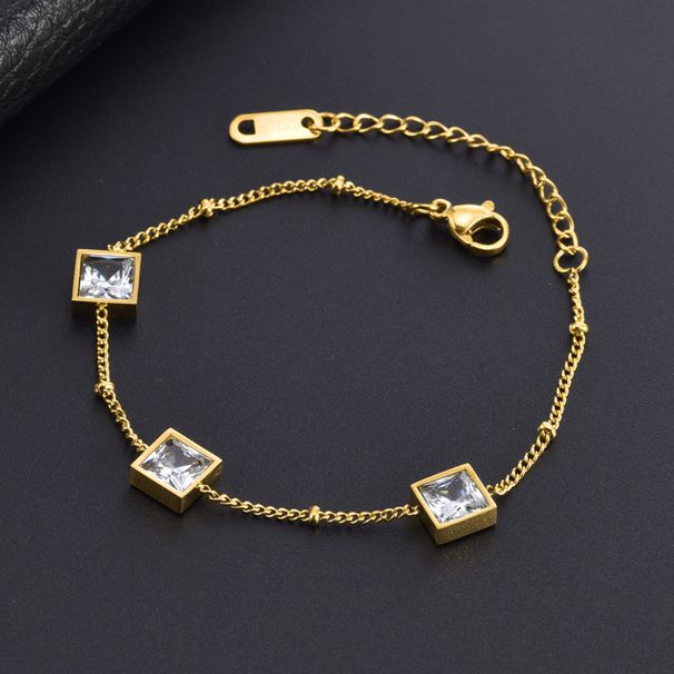 Emerald White Collar Chain Necklace with Colorless Inns Style, Small and Popular Design, Light Luxury Titanium Steel_ipsvogv.com
