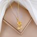 】 Green 【 Leaf Flower Light Luxury Charm Gorgeous Full Diamond Necklace Women's Versatile Clavicle Titanium Steel Chain 【 】 【 】 【 】_ipsvogv.com