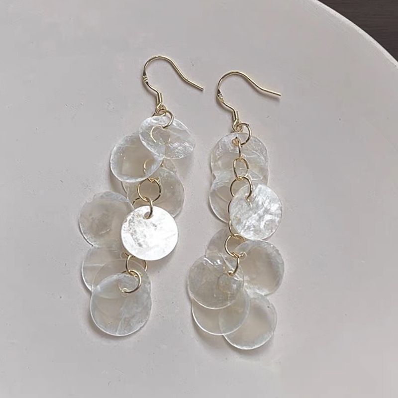 Unisex Holiday Style Long Tassel Shell Earrings Summer Seaside Temperament Niche Versatile Earrings High End Exaggerated Earrings_ipsvogv.com