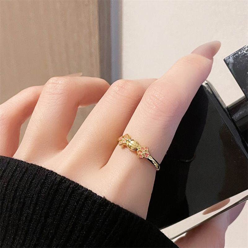 Medieval Enamel Peach Blossom Open Ring Floral Light Luxury High End Niche Design Fashion Retro Gold Ring_ipsvogv.com