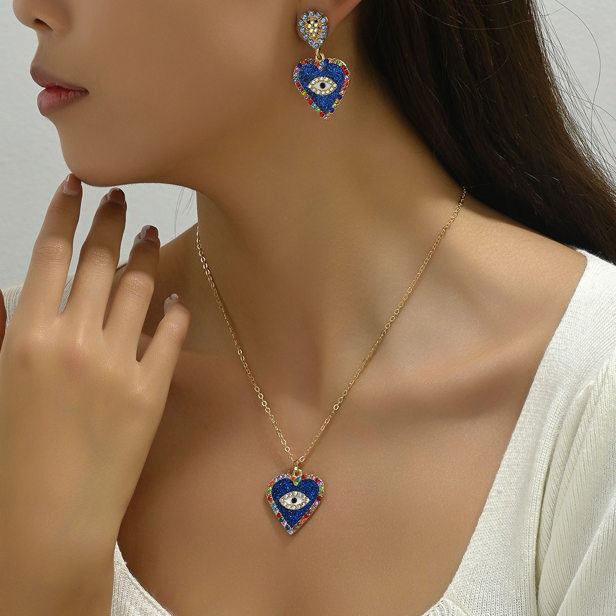 Simple and versatile with colorful diamond heart earrings, women's set, personalized devil's eye design, long necklace_ipsvogv.com
