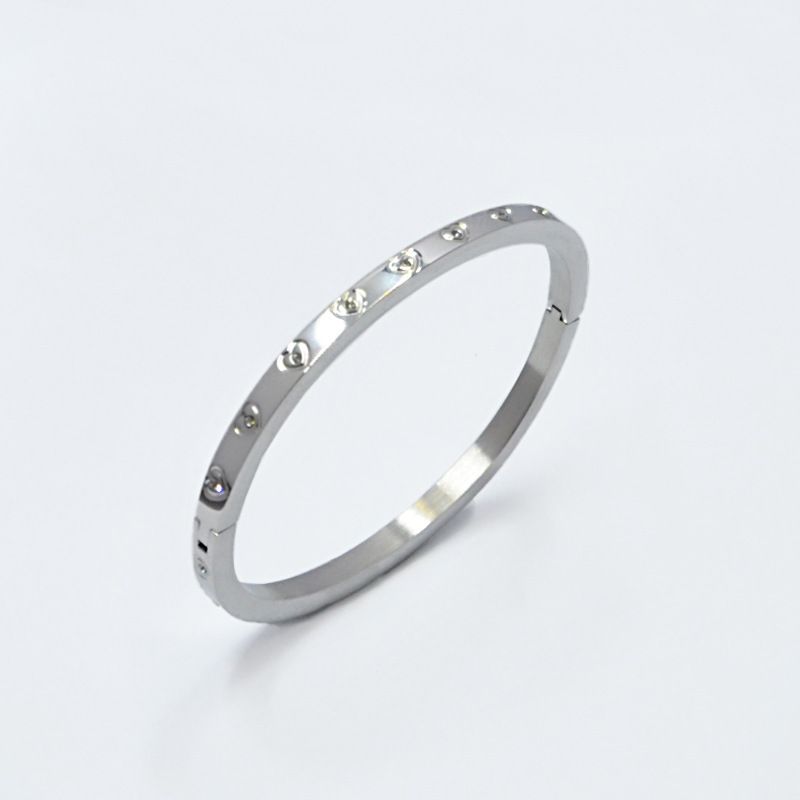 Women's Jewelry Retro Love Titanium Steel Bracelet Does Not Fade Niche Buckle Design Zircon Bracelet_ipsvogv.com
