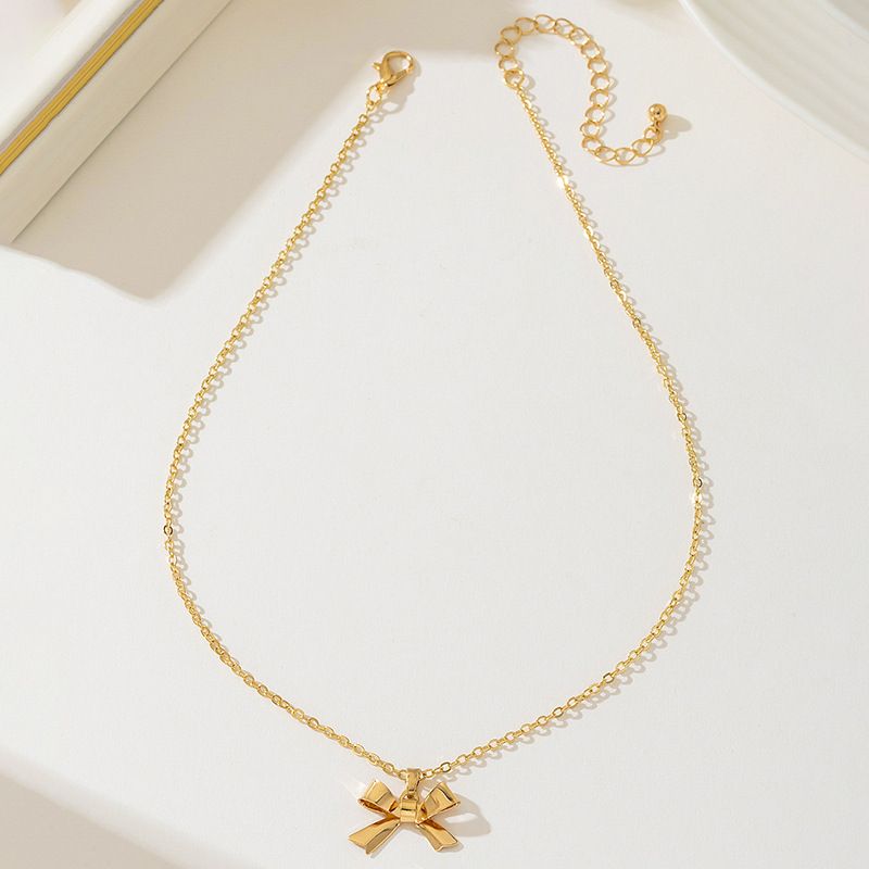 New Design Sense Bowknot Necklace For Women, Niche Exquisite Metal Ribbon Knotted Collarbone Chain, Ins Style Jewelry_ipsvogv.com