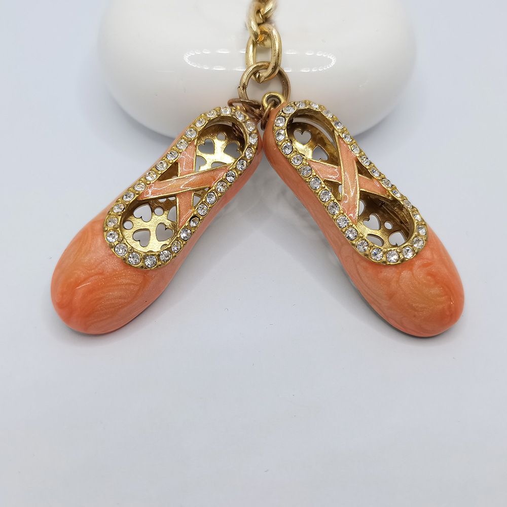 New Ballet Shoe Keychain European And American Diamond Studded Boots Metal Keychain Pendant Cute And Creative Small Gift_ipsvogv.com
