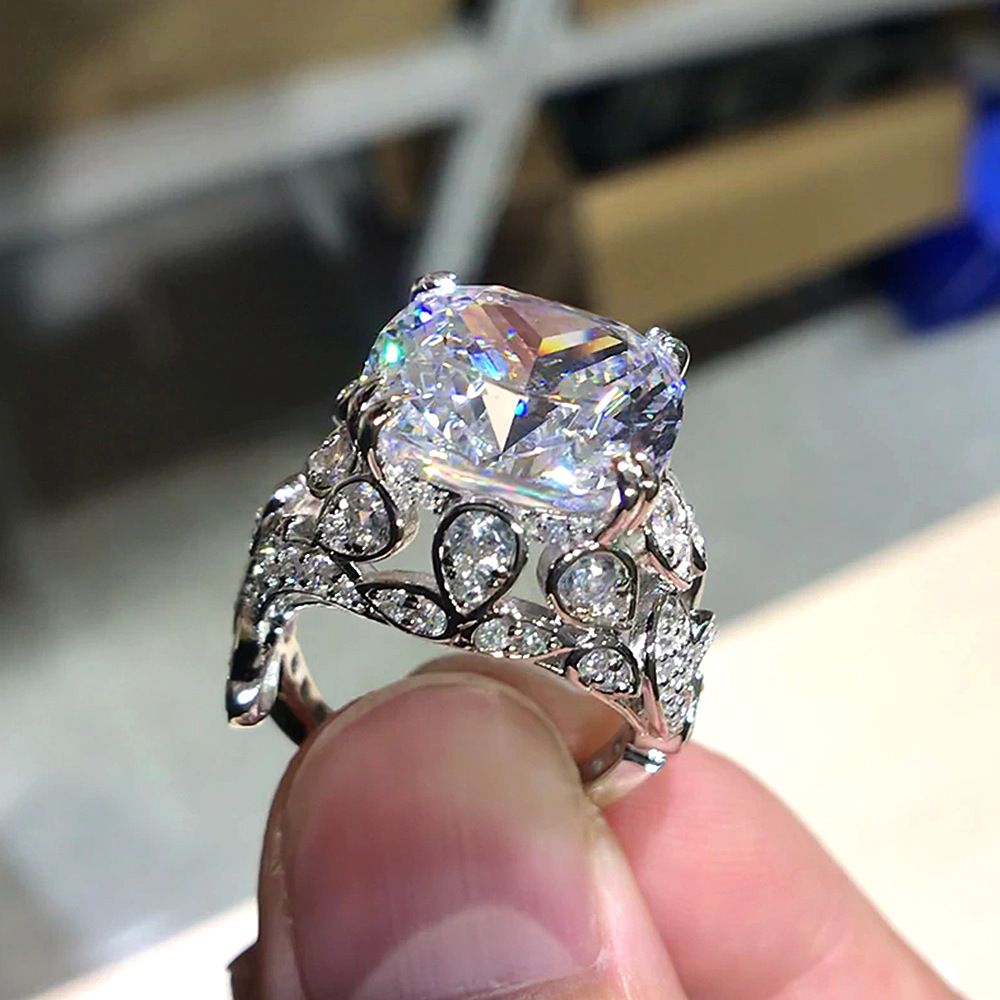 Cao Shi Jewelry Hollow Pattern Zircon With High Grade Luxury Women's Ring_ipsvogv.com